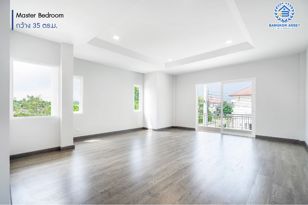 บ้านมือสองตกแต่งใหม่ คุณภาพแบรนด์ AP ม.เดอะเซนโทร รัตนาธิเบศร์-ราชพฤกษ์ หลังมุม ดีไซน์ Classic เนื้อที่ 58.2 ตร.ว. ฟังก์ชันจัดเต็ม 3 ห้องนอน 3 ห้องน้ำ จอดรถได้ 2 คัน บนทำเลศักยภาพ เชื่อมต่อหลายเส้นทางทั้ง ถ.ราชพฤกษ์ ,ถ.รัตนาธิเบศร์ และถ.กาญจนาภิเษก และเพียง 5 นาทีถึงรถไฟฟ้า "สถานีบางพลู"...